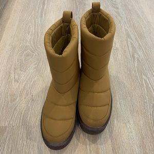 Madewell Toasty Puffer Boot